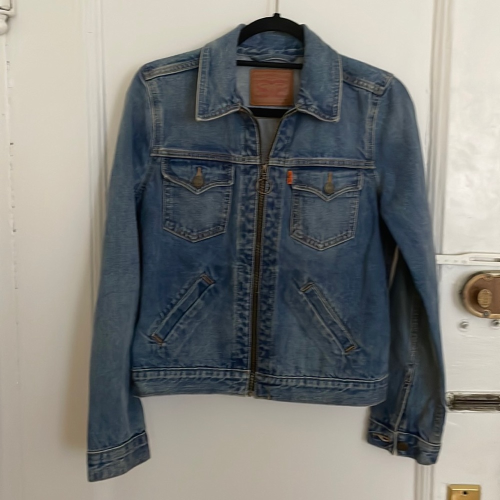 Levis Zip Trucker Jacket